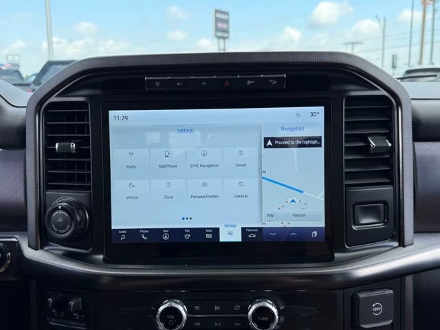 Certified 2021 Ford F150 Platinum w/ FX4 Off-Road Package AWD/4WD image 24