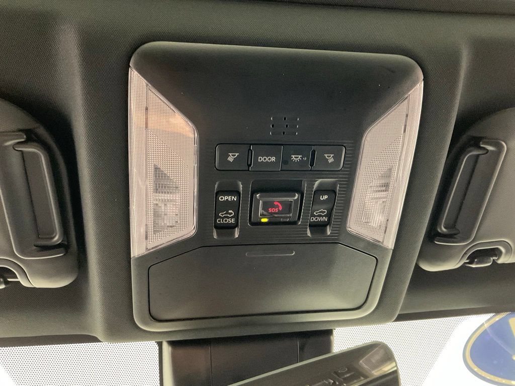 Used 2024 Toyota RAV4 XSE AWD/4WD image 19