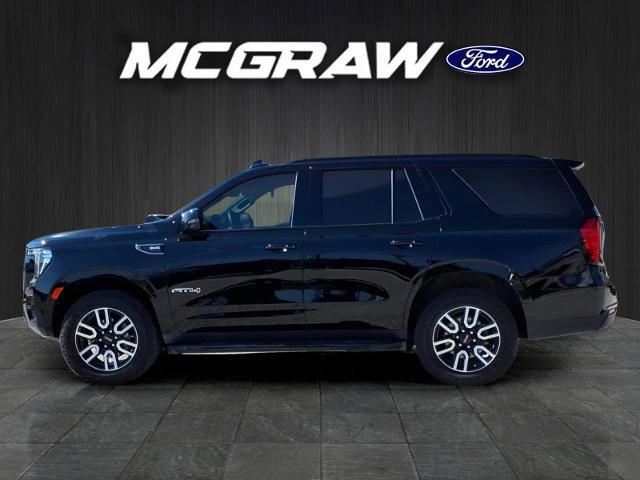 Used 2024 GMC Yukon AT4 w/ Technology Package image 2