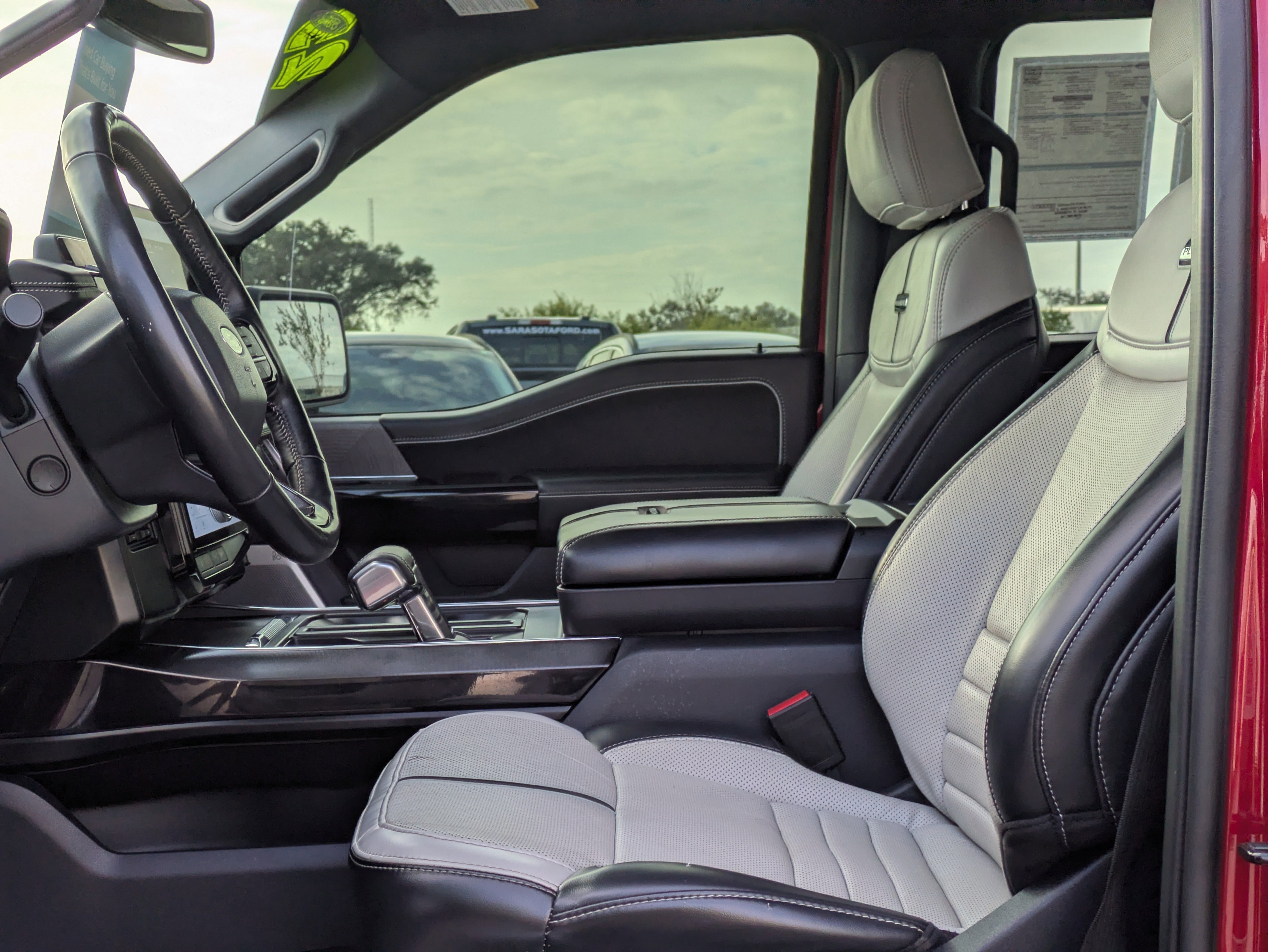 Certified 2023 Ford F150 Lightning Platinum image 21