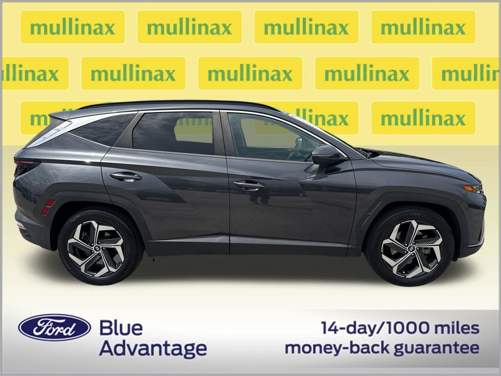 Used 2022 Hyundai Tucson SEL w/ Convenience + Premium Package FWD image 2