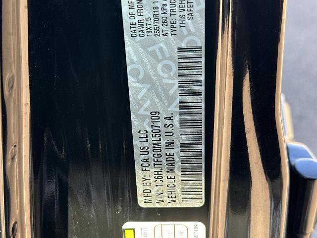 Used 2021 Jeep Gladiator Overland AWD/4WD image 28