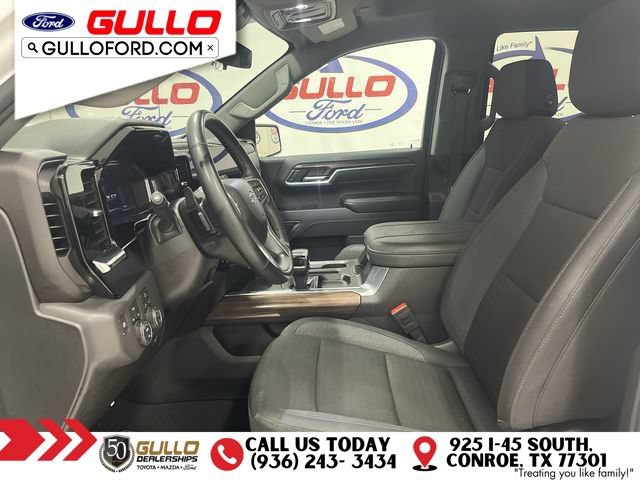 Used 2024 Chevrolet Silverado 1500 RST AWD/4WD image 29