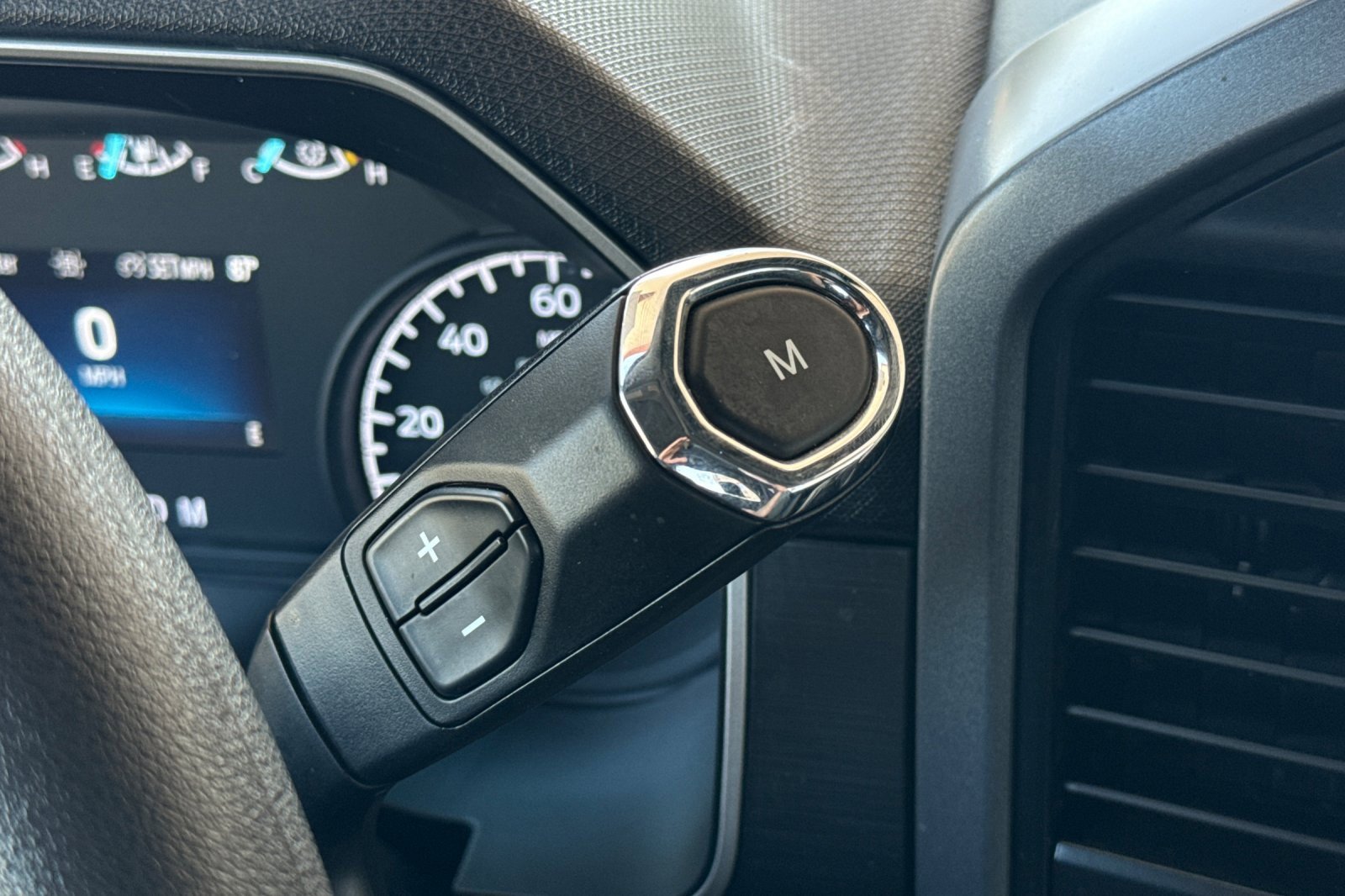 Certified 2023 Ford F150 XLT image 21