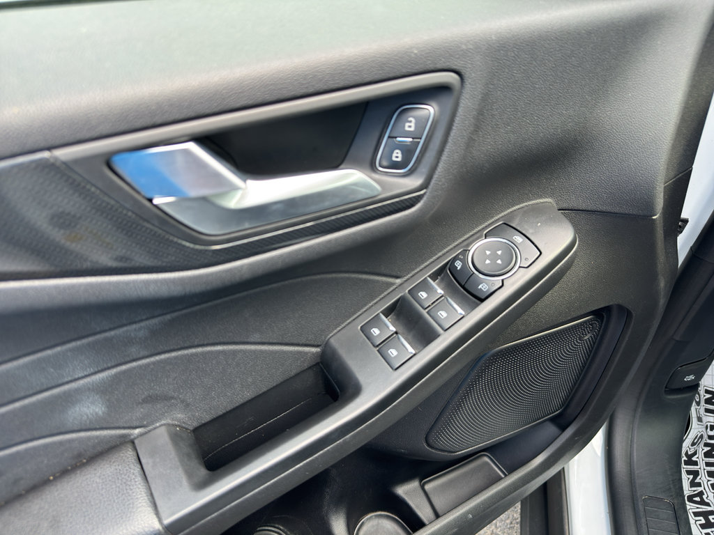 Certified 2023 Ford Escape ST-Line w/ Equipment Group 301A FWD image 10