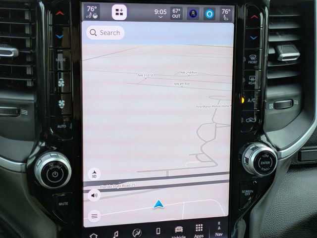 Used 2025 RAM 1500 Big Horn AWD/4WD image 21