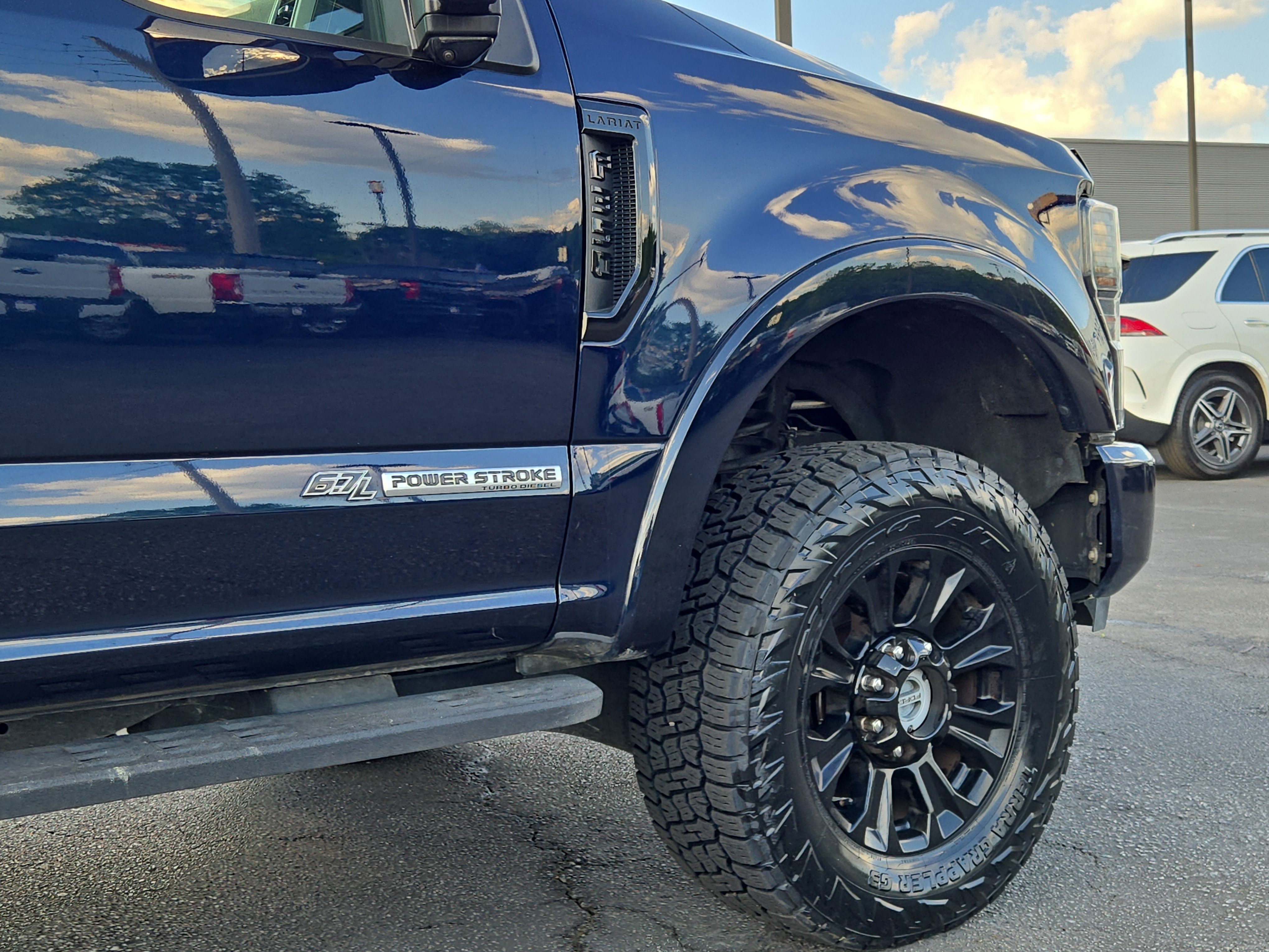 Certified 2022 Ford F350 Lariat w/ Tremor Off-Road Package image 12