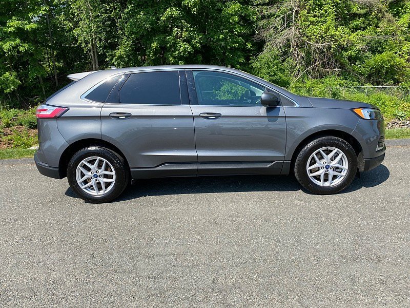 Certified 2022 Ford Edge SEL w/ Convenience Package AWD/4WD image 5