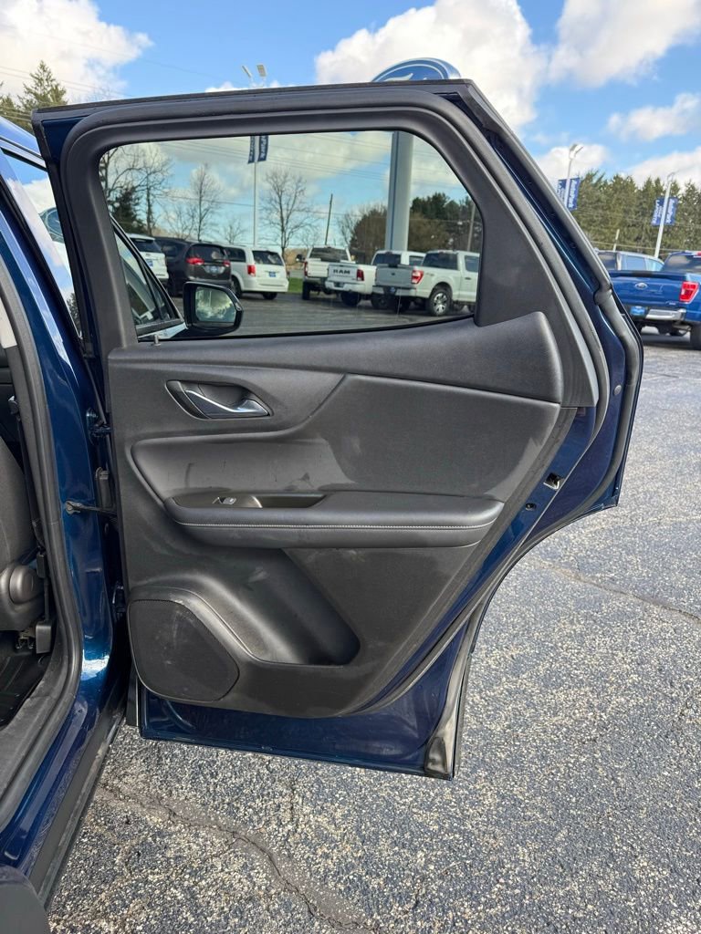 Used 2023 Chevrolet Blazer LT AWD/4WD image 14