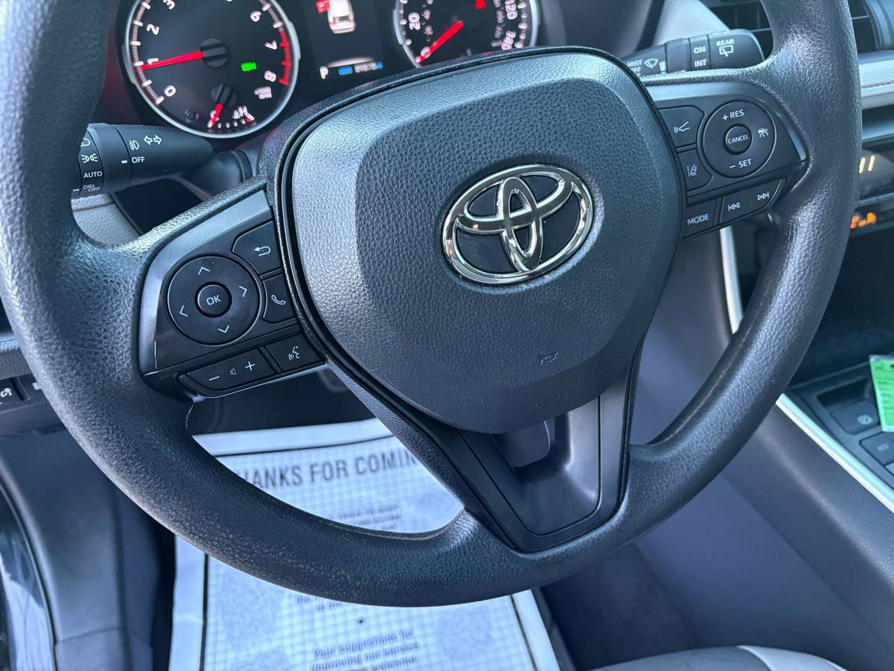 Used 2021 Toyota RAV4 XLE FWD image 13