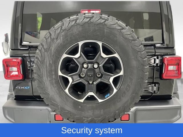 Used 2022 Jeep Wrangler Unlimited Rubicon 4xe AWD/4WD image 22