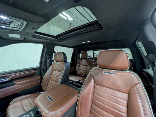 Used 2025 GMC Sierra 2500 Denali Ultimate AWD/4WD image 15