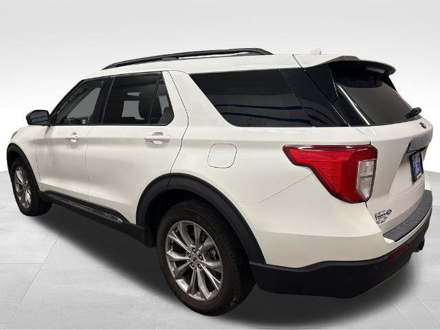 Certified 2024 Ford Explorer XLT w/ Equipment Group 202A AWD/4WD image 2