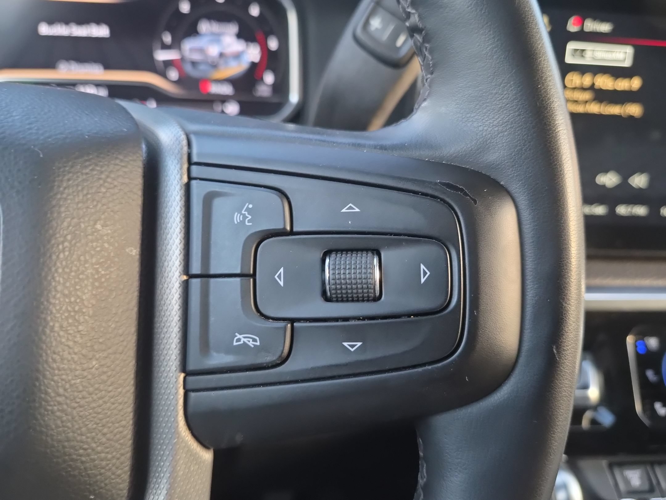 Used 2024 GMC Sierra 2500 Denali w/ Technology Package AWD/4WD image 19