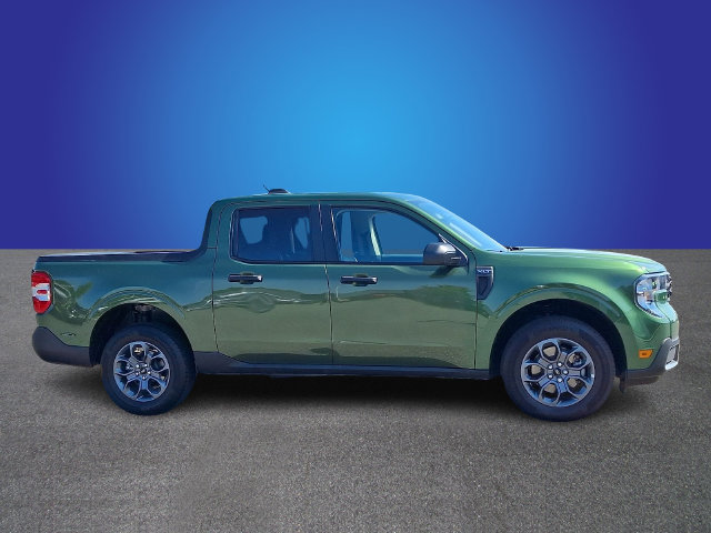 Certified 2025 Ford Maverick XLT w/ Equipment Group 302A AWD/4WD image 4