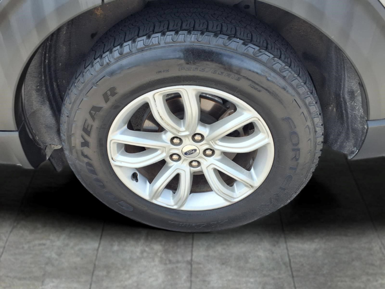 Certified 2021 Ford Explorer 2WD image 11