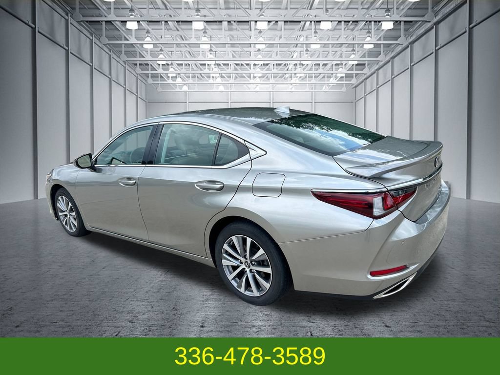 Used 2021 Lexus ES 350 w/ Premium Package FWD image 3
