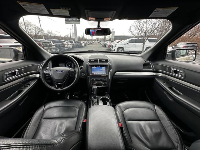 Certified 2018 Ford Explorer XLT w/ Equipment Group 202A image 10