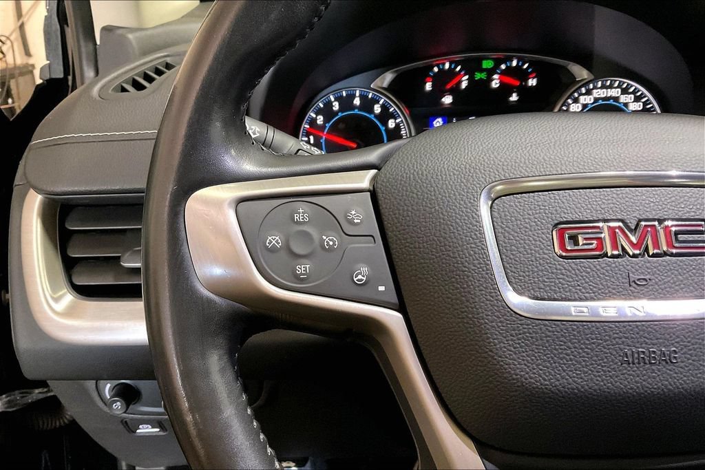 Used 2020 GMC Terrain Denali w/ GMC Pro Grade Package AWD/4WD image 17