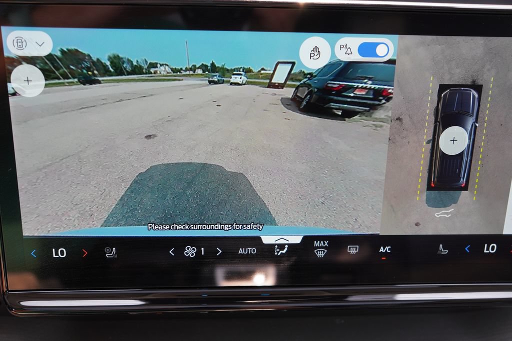 Certified 2025 Ford Expedition Max Platinum AWD/4WD image 40