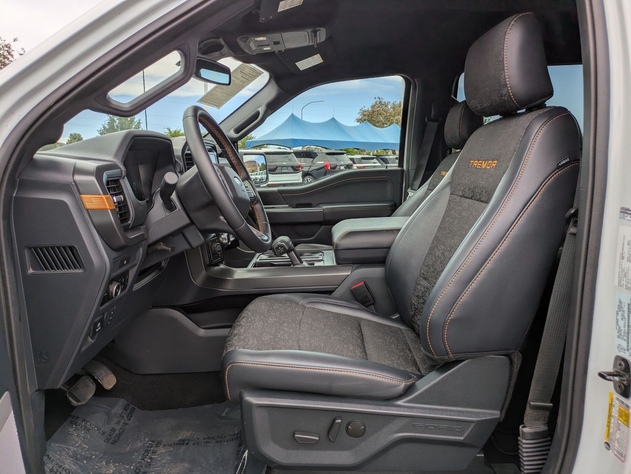 Certified 2025 Ford F150 Tremor w/ Tow/Haul Package AWD/4WD image 17