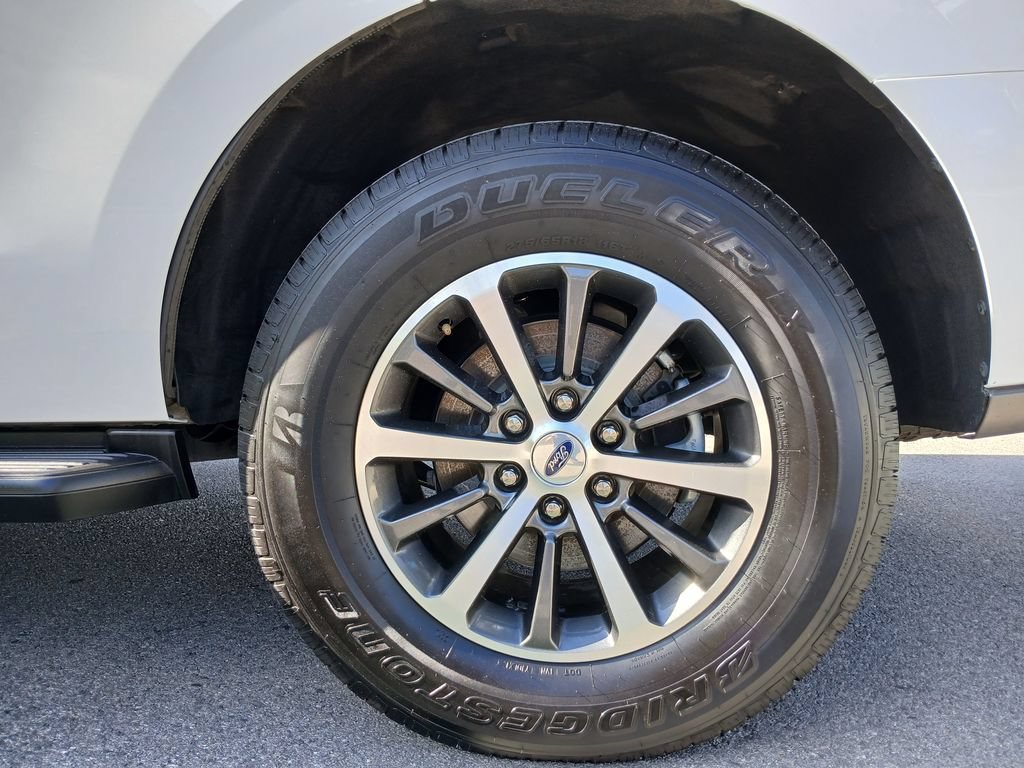 Certified 2021 Ford Expedition XLT RWD image 21