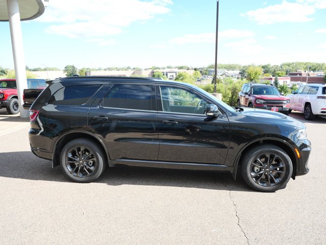 Used 2024 Dodge Durango GT AWD/4WD image 4