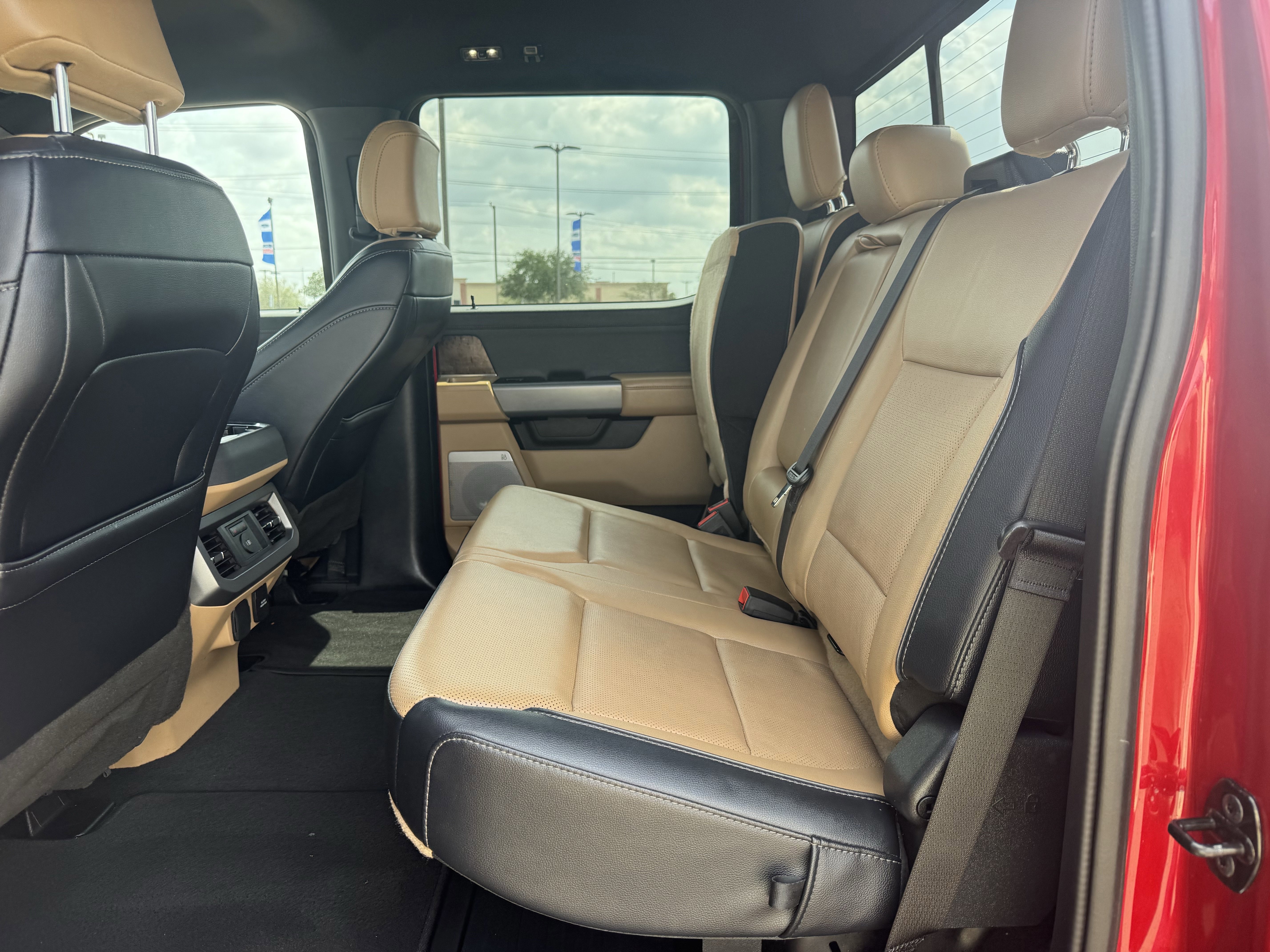 Certified 2023 Ford F250 Lariat w/ Tow Technology Package image 25