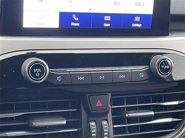 Certified 2020 Ford Escape SE image 25