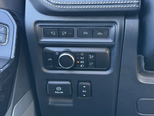 Certified 2023 Ford F150 Lightning Platinum image 34