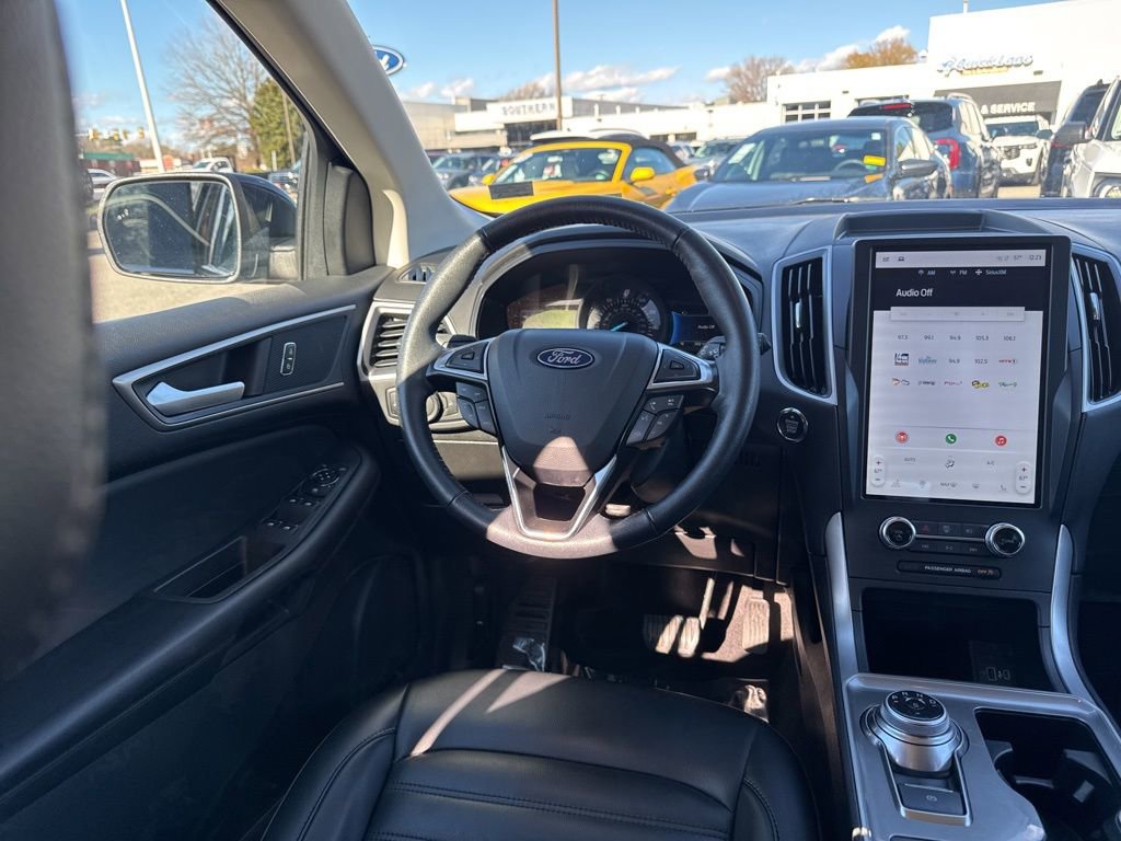 Certified 2024 Ford Edge SEL image 10