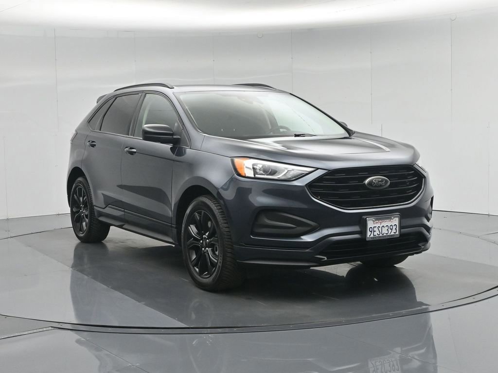 Certified 2022 Ford Edge SE w/ Black Appearance Package image 7