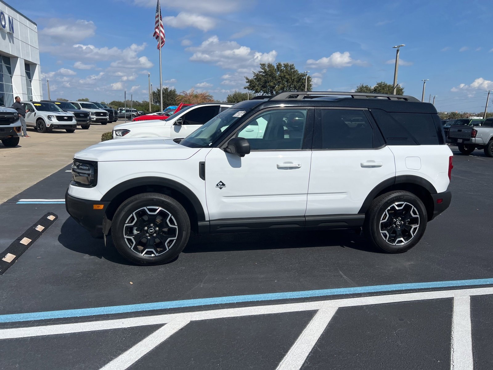 Certified 2025 Ford Bronco Sport Outer Banks w/ Outer Banks Tech Package+ image 15