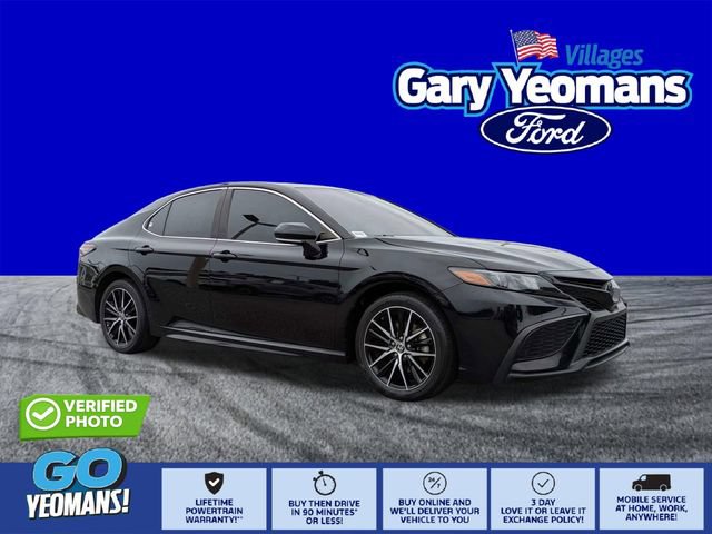 Used 2024 Toyota Camry SE FWD image 1