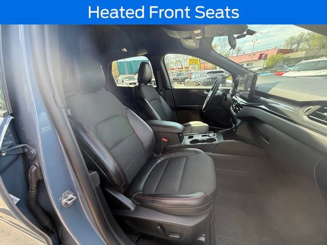 Certified 2023 Ford Escape ST-Line Select w/ Tech Pack #2 AWD/4WD image 15