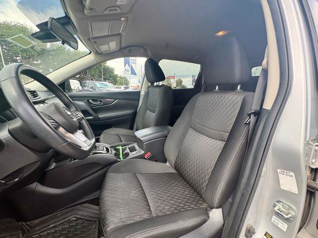 Used 2020 Nissan Rogue SV AWD/4WD image 15