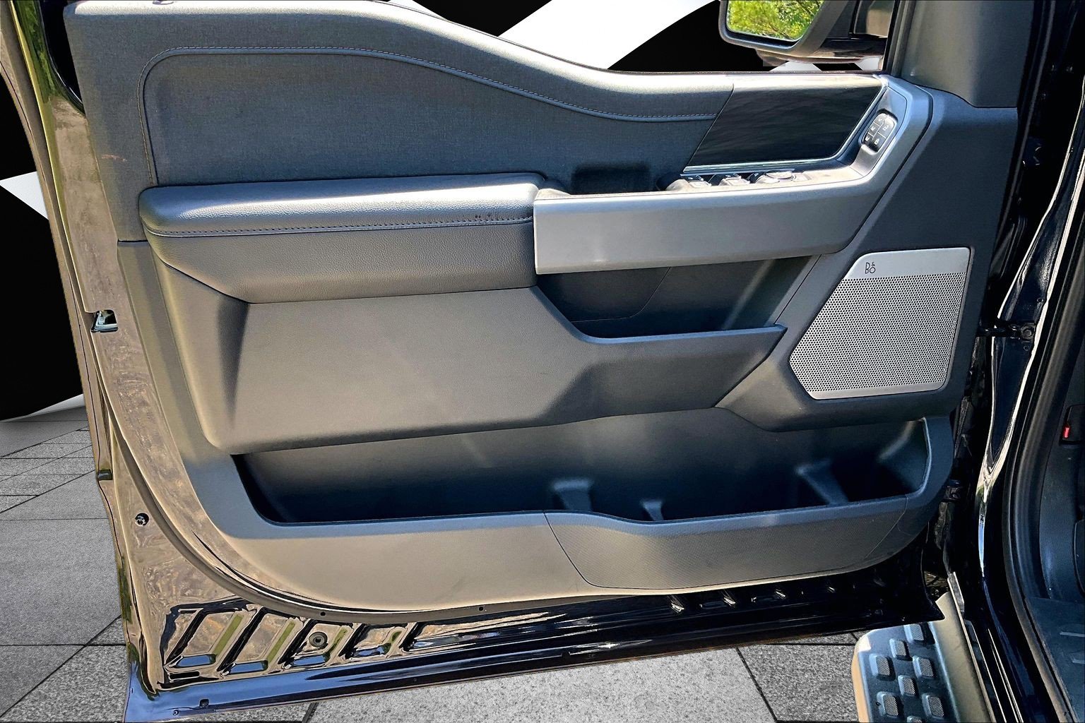 Certified 2025 Ford F150 Lightning Lariat AWD/4WD image 18
