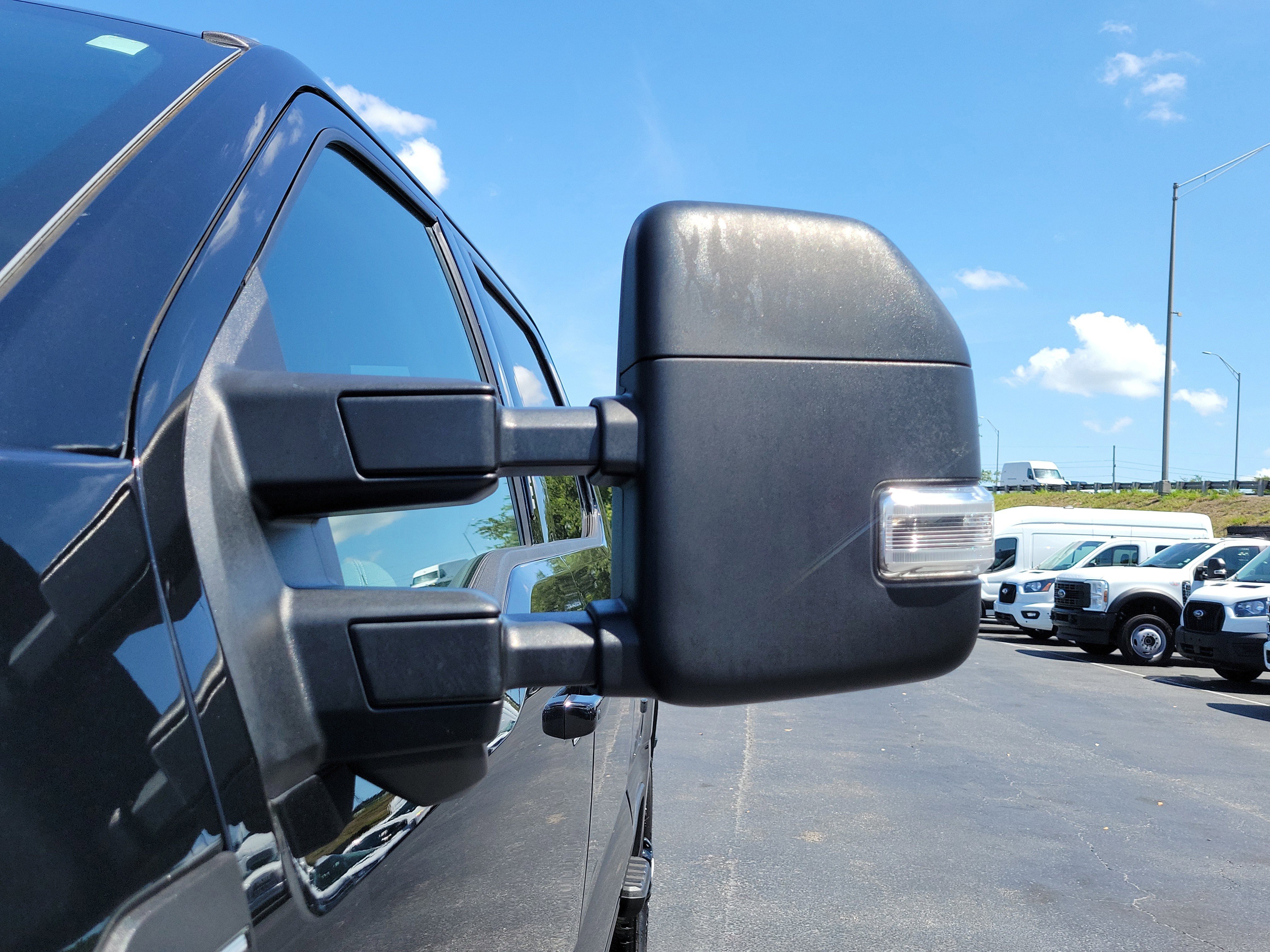Certified 2023 Ford F250 XLT w/ Black Appearance Package AWD/4WD image 4