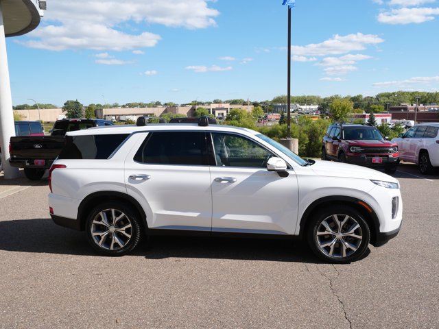 Used 2022 Hyundai Palisade SEL w/ Premium Package AWD/4WD image 4