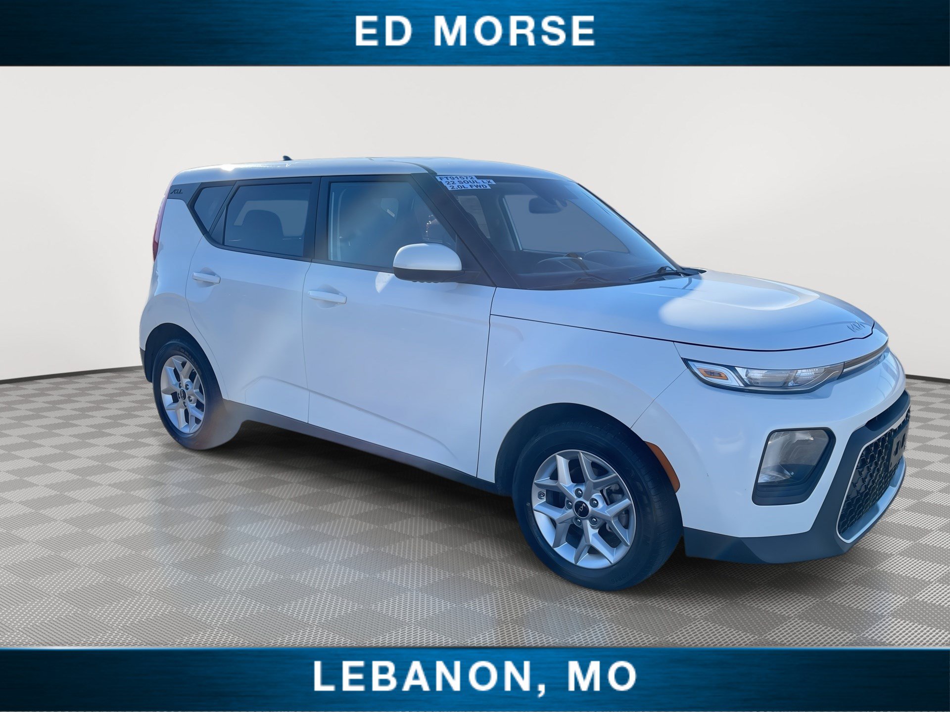 Used 2022 Kia Soul LX w/ Technology Package FWD image 2