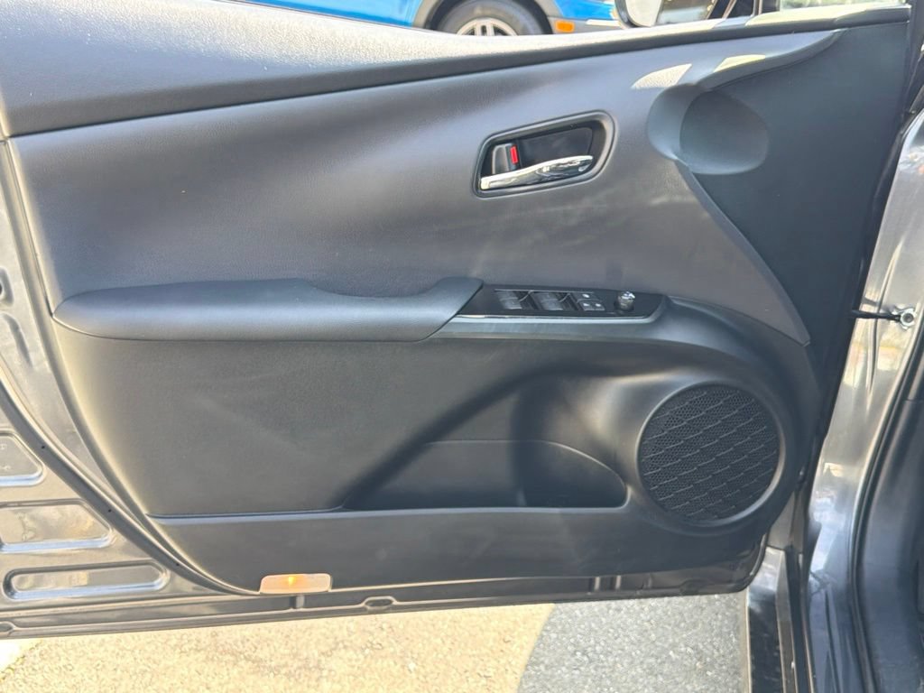 Used 2020 Toyota Prius Prime LE FWD image 21
