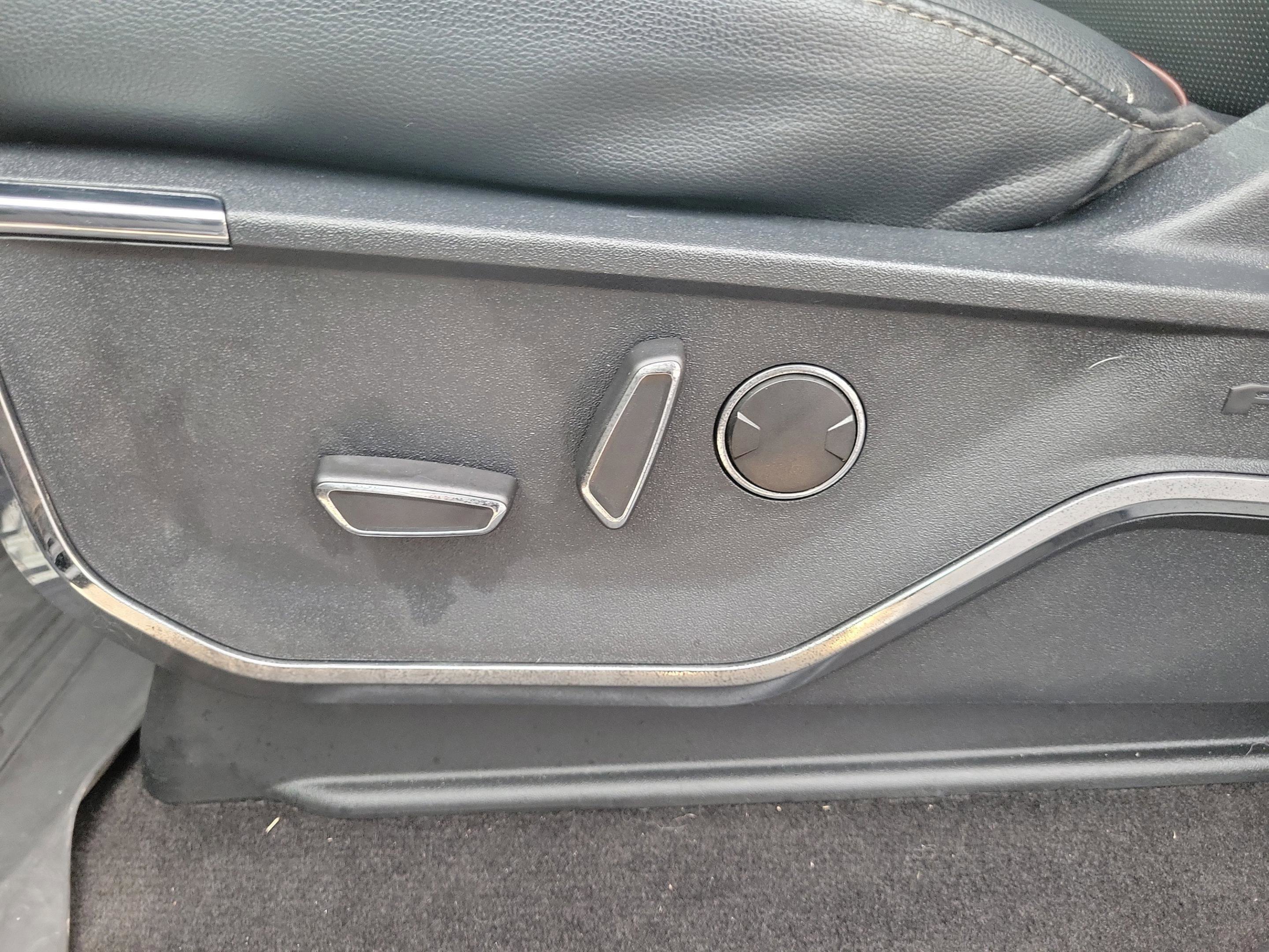 Certified 2022 Ford F150 Lariat w/ Equipment Group 502A High image 20