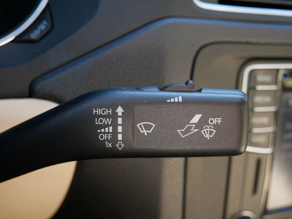 Used 2017 Volkswagen Jetta SE FWD image 21