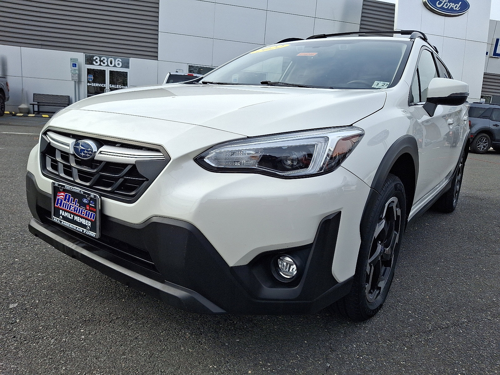 Used 2022 Subaru Crosstrek 2.5i Limited w/ Moonroof Package 2 image 4