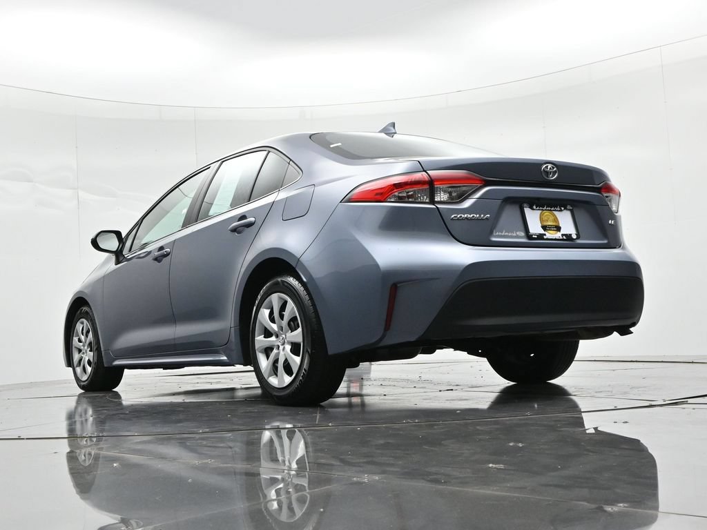 Used 2024 Toyota Corolla LE FWD image 18