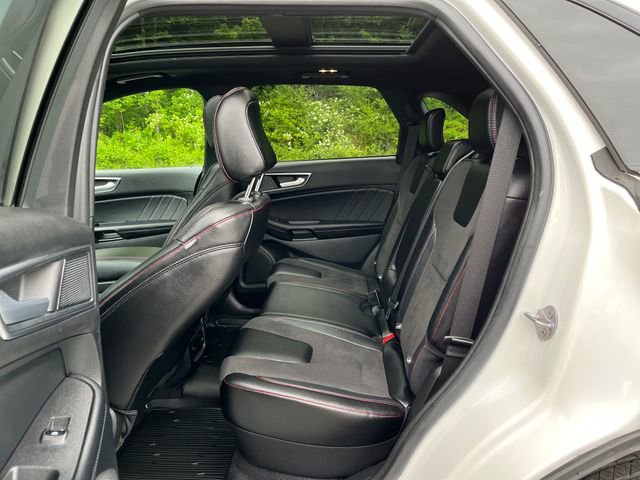 Certified 2024 Ford Edge ST w/ Equipment Group 401A image 14