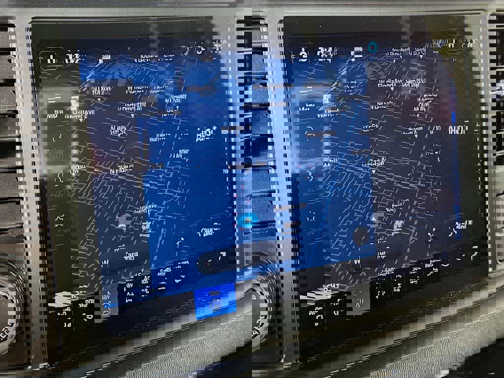 Certified 2024 Ford F250 Platinum w/ Tremor Off-Road Package image 27