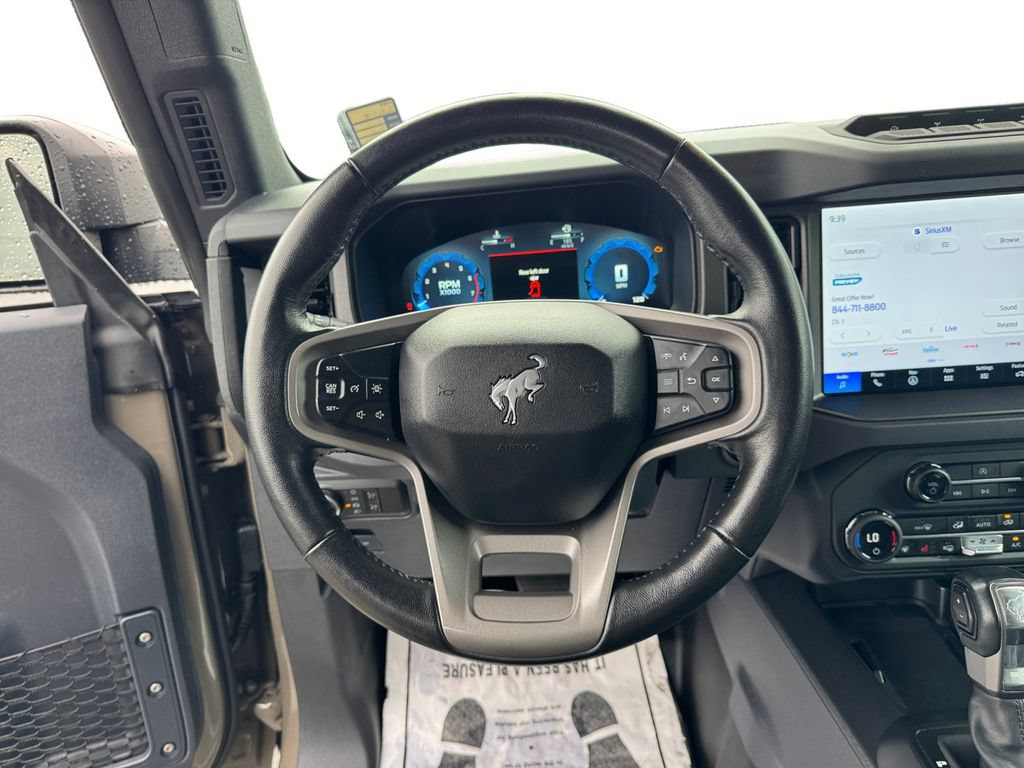 Certified 2025 Ford Bronco Badlands AWD/4WD image 16