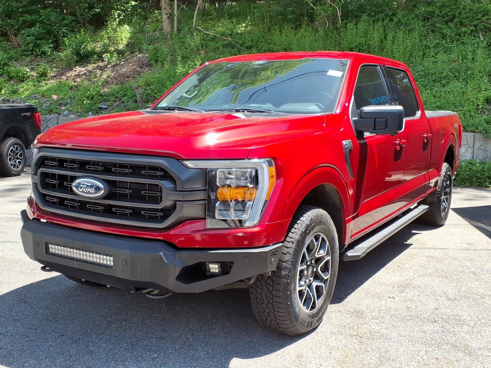 Certified 2022 Ford F150 XLT w/ Equipment Group 302A High AWD/4WD image 4