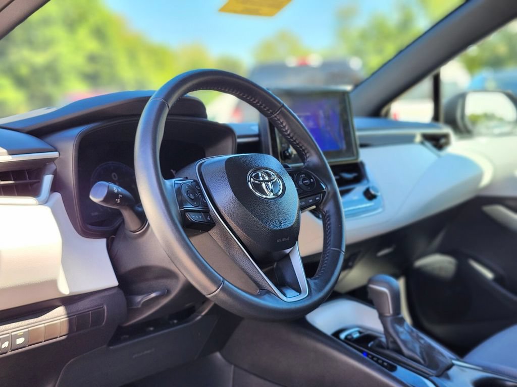 Used 2026 Toyota Corolla SE FWD image 19